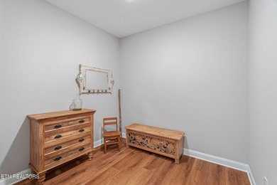 Welcome to 102 East Fortenberry St! This move-in ready 3-bedroom - photo 6