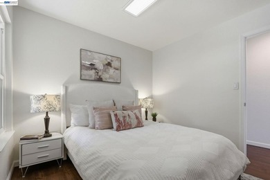 Well-maintained and thoughtfully updated 4-bedroom, 2.5-bath - photo 29