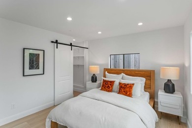 Modern Two-Story Elegance in Central Brisbane Minutes from SF & - photo 29