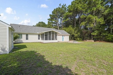 Price Improvement! Beautifully updated 3BR/2BA pond-front home - photo 30