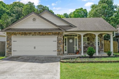 Beautifully updated and truly turn-key, this one-level home - photo 1