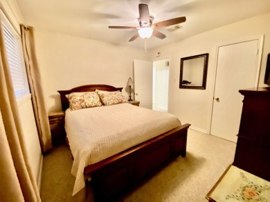 PERFECT LAKE RETREAT! - photo 13