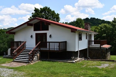 Unique home in sought-after Granville with 2.5 acres of level - photo 3