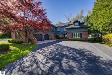 Set on the coveted south end of Big Glen Lake with 90 feet of - photo 2