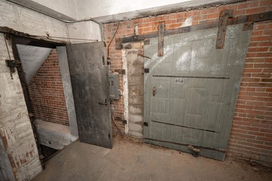 Iconic site with a long and rich history for sale in downtown - photo 16