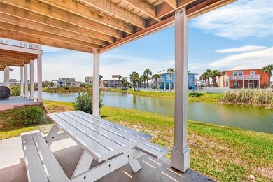 Enjoy gorgeous sunset views from the back deck of this four - photo 32