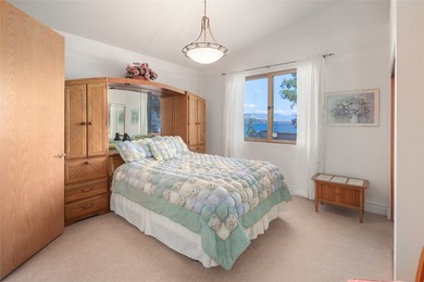 Welcome to your dream waterfront retreat! This immaculate 4,678 - photo 32
