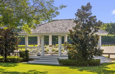 Truly one of Wellington's most exceptional equestrian estates - photo 7