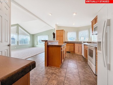 Welcome to easy coastal living in Emerald Coast Estates which is - photo 10