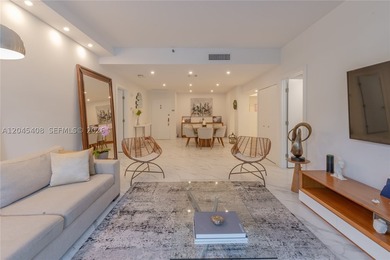 REMODELED LANAI 2/2 UNIT!! With a huge outdoor area (1000sqft) - photo 3