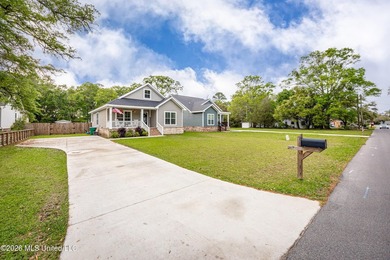 Quality new construction in Pascagoula just built in 2022! - photo 5