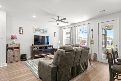 Welcome to a life that feels like a permanent getaway... where - photo 11