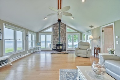 RARE FIND! Stunning 2400sf 4BR 3BA waterfront Cape Cod all - photo 13
