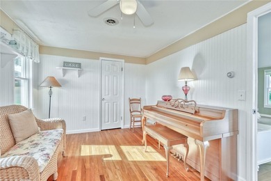 RARE FIND! Stunning 2400sf 4BR 3BA waterfront Cape Cod all - photo 17