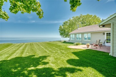 RARE FIND! Stunning 2400sf 4BR 3BA waterfront Cape Cod all - photo 31
