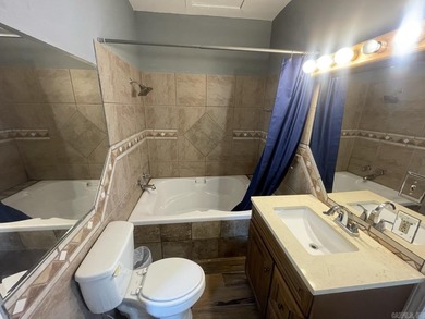 Nice home located near Majestic Park and just a few minutes from