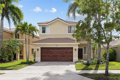 Weston Lakes Area Home For Sale in Weston Florida