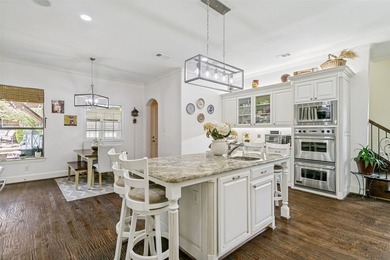 Showstopper! Entertain Friends and Family in this Rare Gem and - photo 11