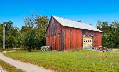 CEDAR RIVER DISTINCTIVE CRAFTSMAN HOME is the perfect retreat - photo 8