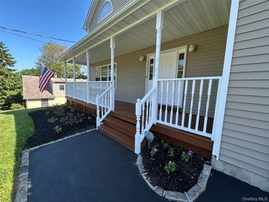 This stunning, meticulously maintained 4-bedroom, 2.5-bath - photo 23