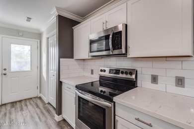 Updated, tenant-occupied property ideal for investors or buyers - photo 7