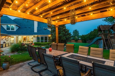 Showstopper! Entertain Friends and Family in this Rare Gem and - photo 36
