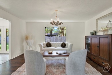 Private renovated oasis located just a short walk to Coffee - photo 11