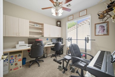 Fantastic SunRiver 55+ Community Home!!
Looking for a