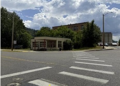 Pend Oreille River Commercial For Sale in Metaline Falls Washington