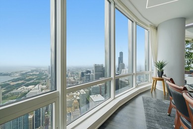 Stunning Renovation at Chicago's Preeminent Address: Trump Tower - photo 43