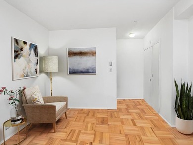Welcome to 4 Fordham Hill Oval #8D. Offering spectacular views - photo 2