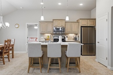 BIG price improvement!! Welcome to this inviting 3 bedroom, 2 - photo 15