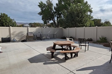 This gorgeous property, just off of the key roads of 32 Road and - photo 19