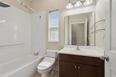 Welcome to this beautifully maintained 4-bedroom, 3-bath home - photo 26