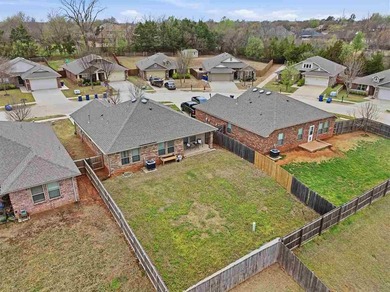 BIG price improvement!! Welcome to this inviting 3 bedroom, 2 - photo 32