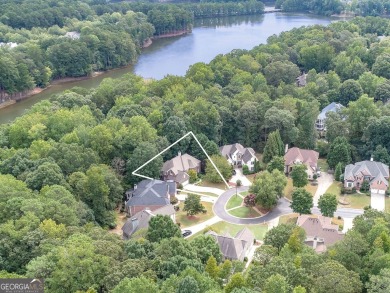 Lake Home Sale Pending in Peachtree City, Georgia