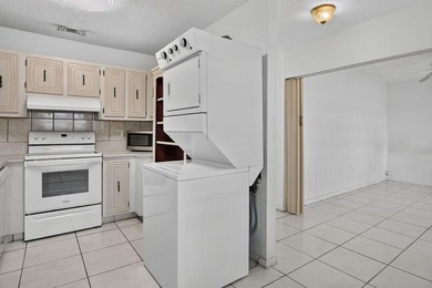 Welcome to Boca Lakes, a 55+ gated community in the heart of - photo 8