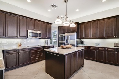 Enjoy refined lakefront living in the prestigious Bay Hill at - photo 5