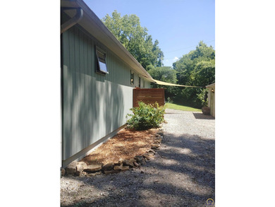 WOW!!! COME SEE THIS ADORABLE RANCH HOME ON 2 WOODED LOTS!! 2 - photo 4