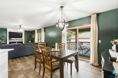 **** Sunday 6/21 Open House is cancelled per seller **** - photo 11