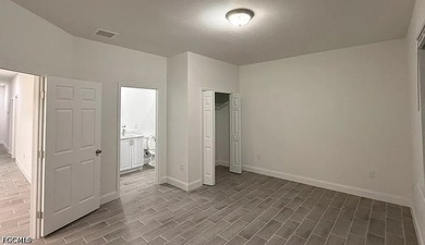This is a brand-new construction duplex offering exceptional - photo 12