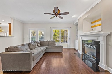 Discover the best of both worlds! This beautiful 3-bedroom, 2 - photo 8