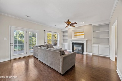 Discover the best of both worlds! This beautiful 3-bedroom, 2 - photo 9