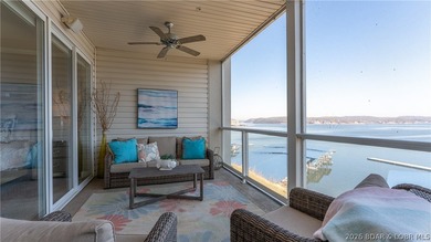 Exquisitely decorated 3-bedroom 2 bath turnkey lakefront condo