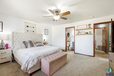 **** Sunday 6/21 Open House is cancelled per seller **** - photo 22