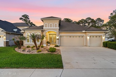 Experience the ultimate golf lifestyle in this stunning - photo 3