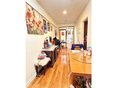 134-39 Blossom Ave 2G - photo 1