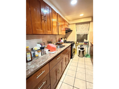 134-39 Blossom Ave 2G - photo 2
