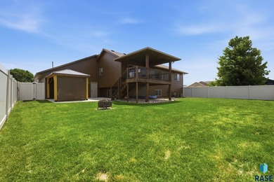 **** Sunday 6/21 Open House is cancelled per seller **** - photo 50