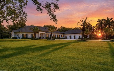 An extraordinary 14-acre estate, located within Wellington's - photo 2